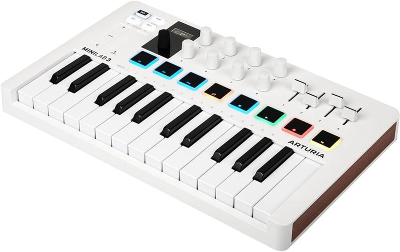Arturia لوحة مفاتيح MIDI مدمجة MiniLab 3 ووحدة تحكم باد | حزمة بيضاء مع كابل MIDI بطول 6 أقدام + قطعة قماش تنظيف من الألياف الدقيقة (3 عناصر) - Image 2